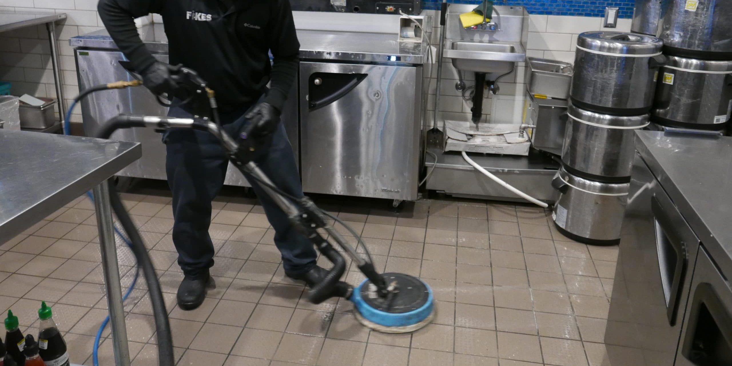 Kitchen Deep Cleaning