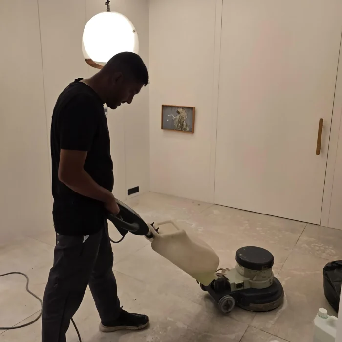 Floor deep cleaning service dubai
